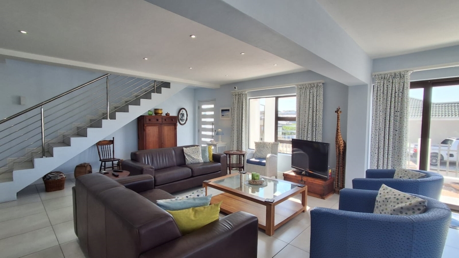3 Bedroom Property for Sale in Stilbaai Wes Western Cape